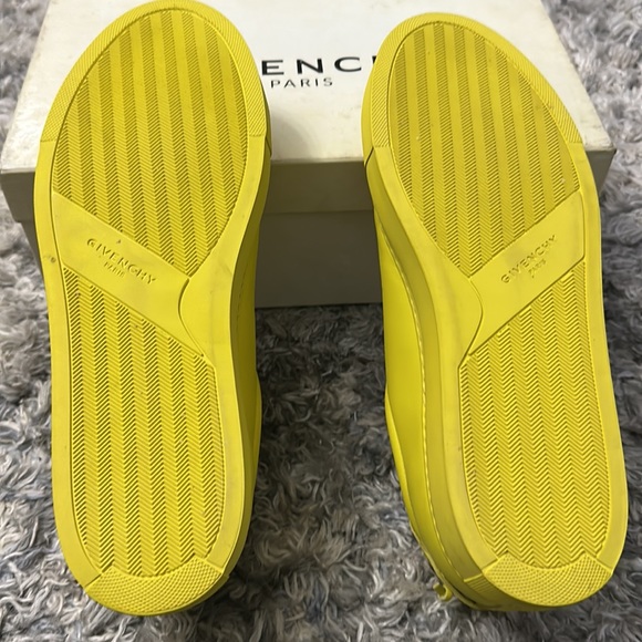 GIVENCHY Yellow Sneaker. Men’s US 10. Worn once. - Picture 5 of 7